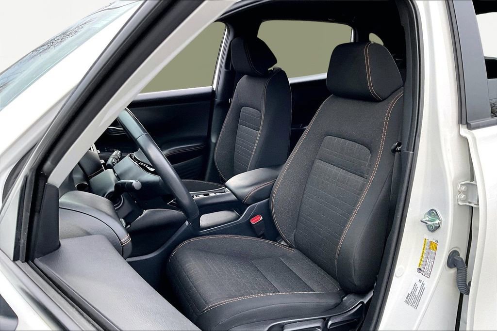 Used 2023 Honda HR-V Sport image 17