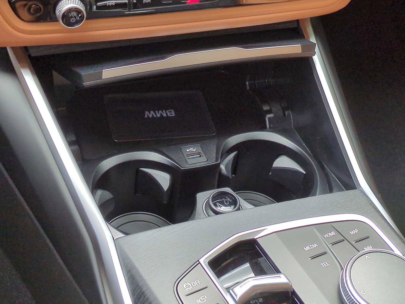 New 2025 BMW 330i xDrive Sedan w/ Premium Package image 33