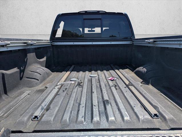 Used 2017 Nissan Titan SL w/ Chrome Package AWD/4WD image 30