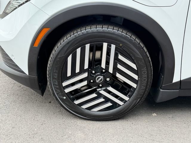 New 2026 Nissan Leaf SV+ w/ Floor Mat Package (SV+) image 28