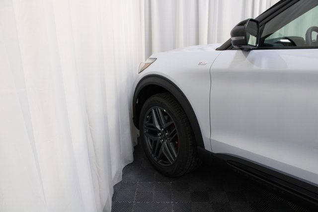 New 2026 Ford Explorer ST-Line image 23