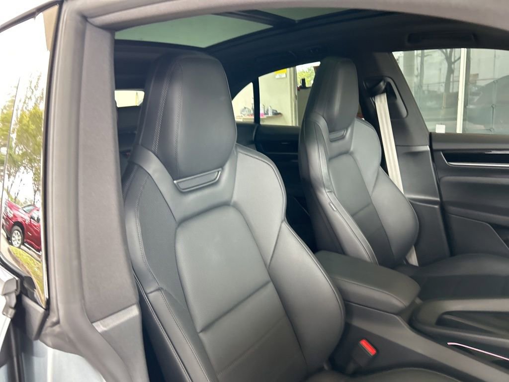 Used 2025 Porsche Macan Electric image 21