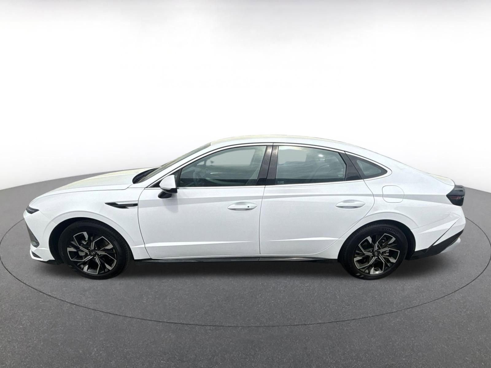 Used 2025 Hyundai Sonata SEL image 11