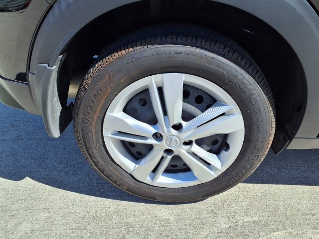 Certified 2025 Nissan Kicks Play S FWD image 22
