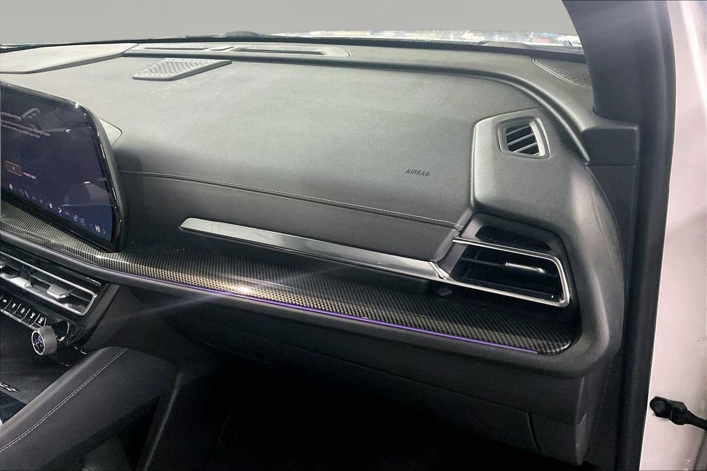 Used 2024 Chevrolet Traverse RS image 30