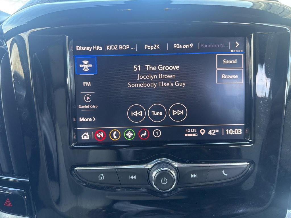 Used 2023 Chevrolet Traverse LS w/ Safety Package image 27