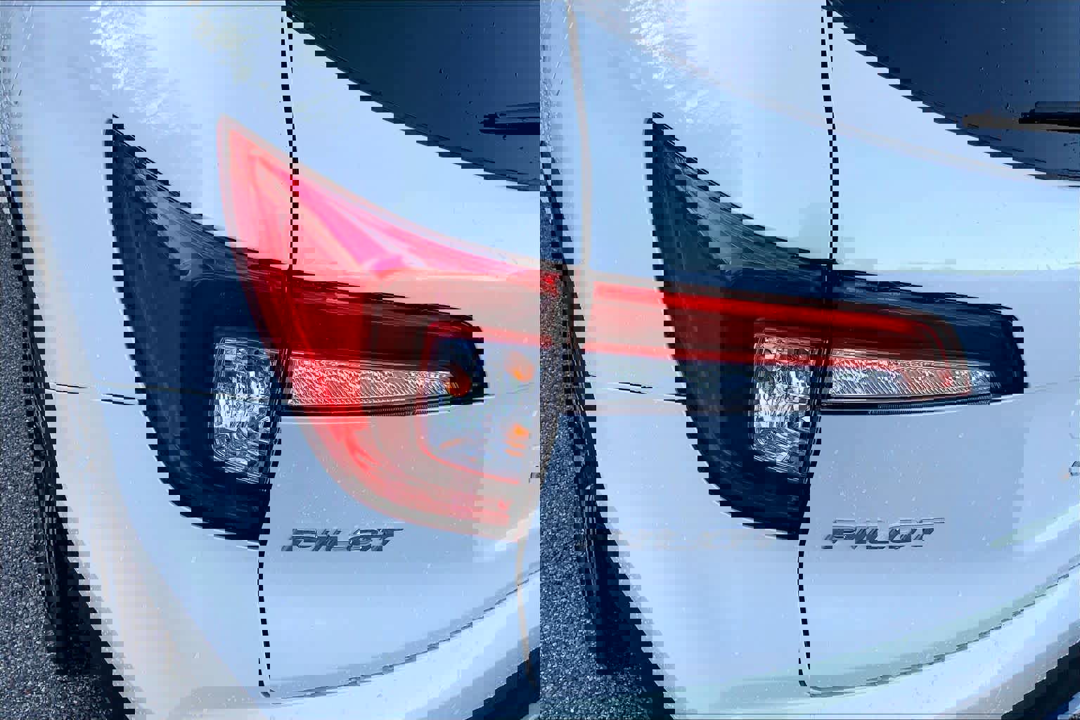 Used 2020 Honda Pilot Touring image 28