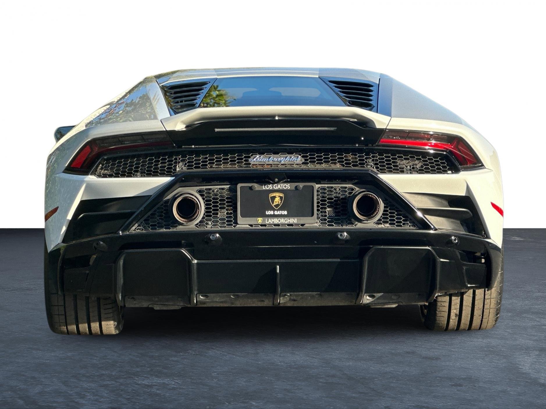 Used 2020 Lamborghini Huracan EVO image 4