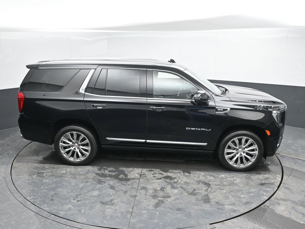 Used 2023 GMC Yukon Denali w/ Denali Reserve Package image 39