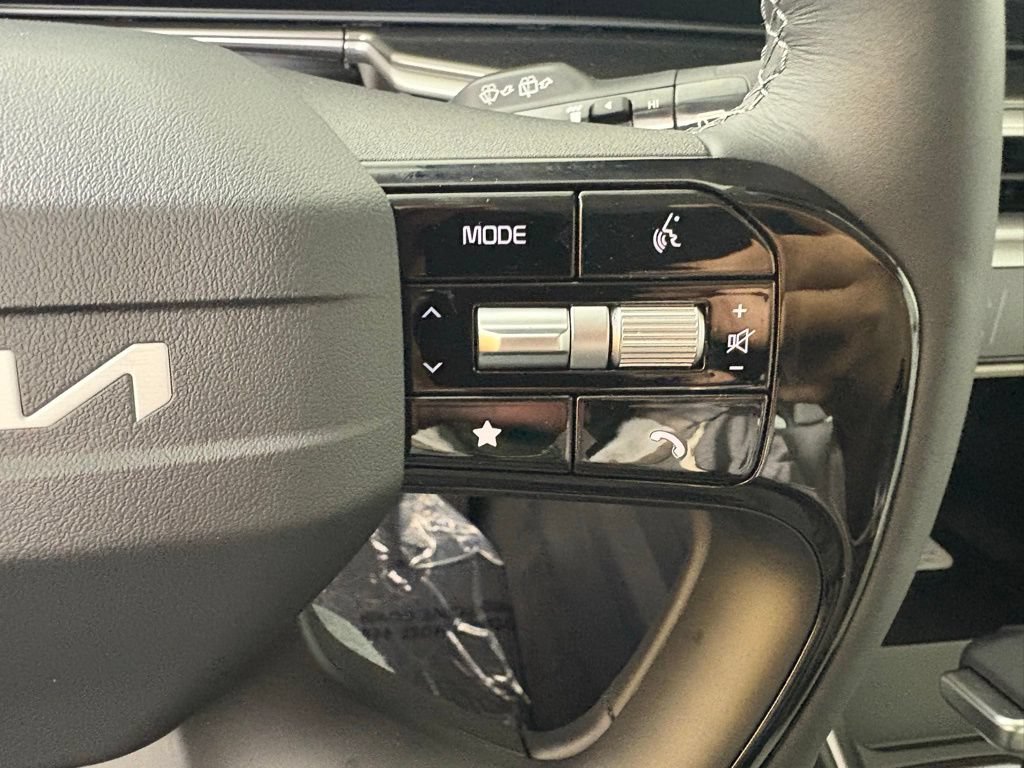 New 2026 Kia Sorento S w/ S Panoramic Sunroof Package FWD image 25