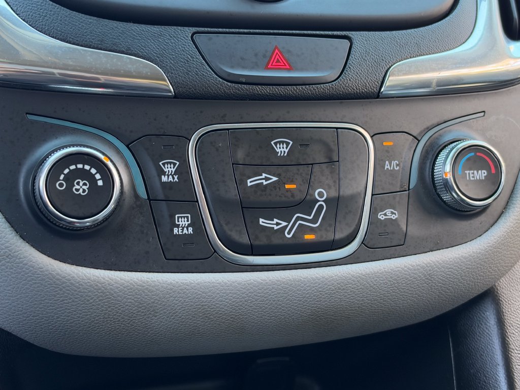 Used 2020 Chevrolet Equinox LT AWD/4WD image 23