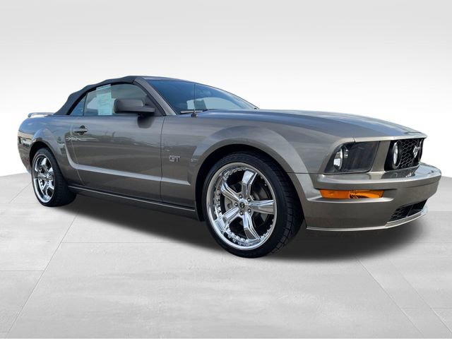 Used 2005 Ford Mustang GT Premium RWD image 7