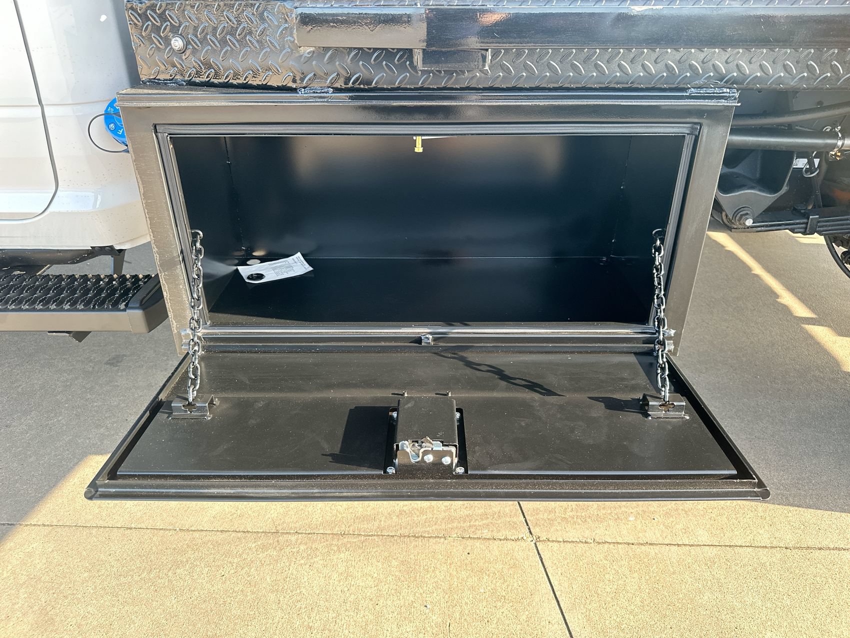 New 2025 RAM 5500 Tradesman AWD/4WD image 22