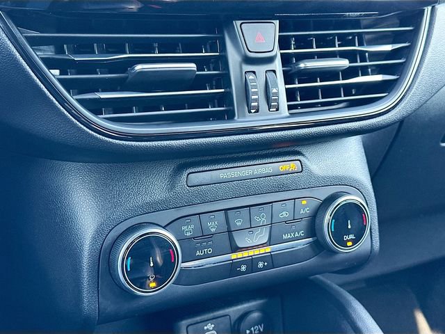 Used 2025 Ford Escape ST-Line image 15