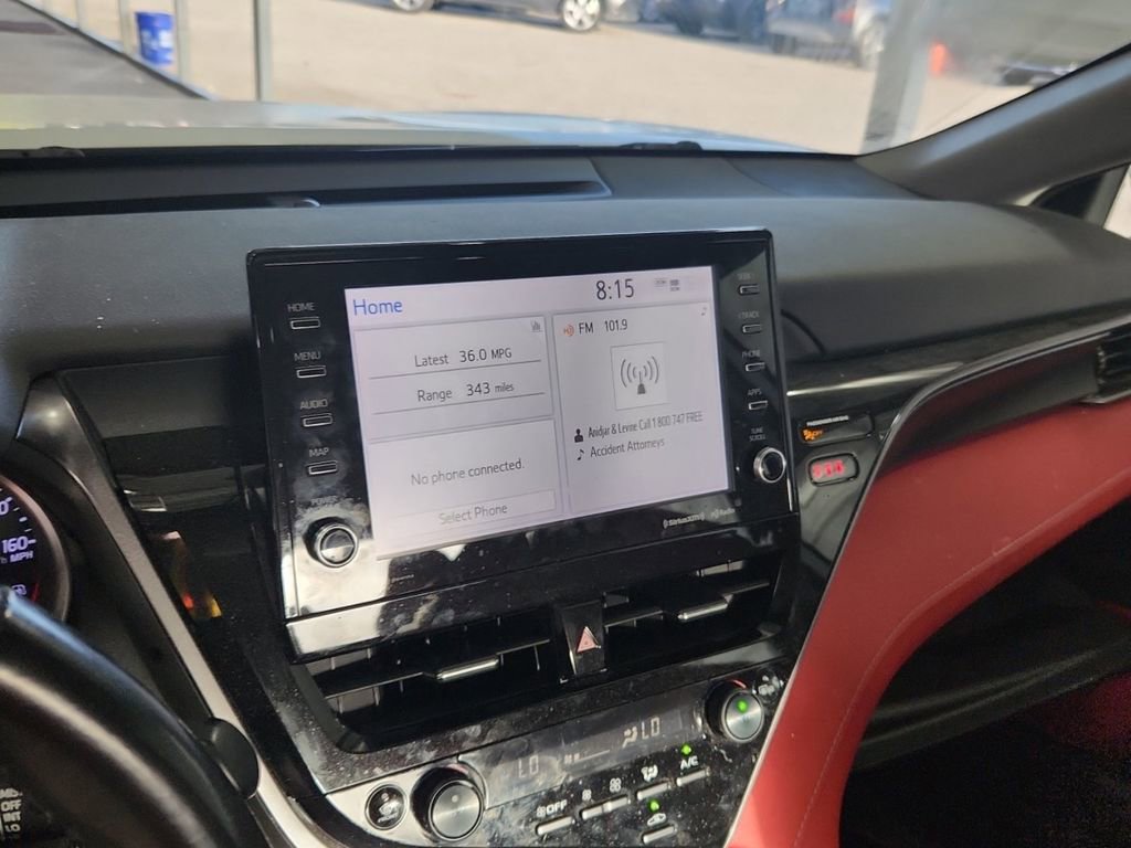 Used 2023 Toyota Camry XSE image 11