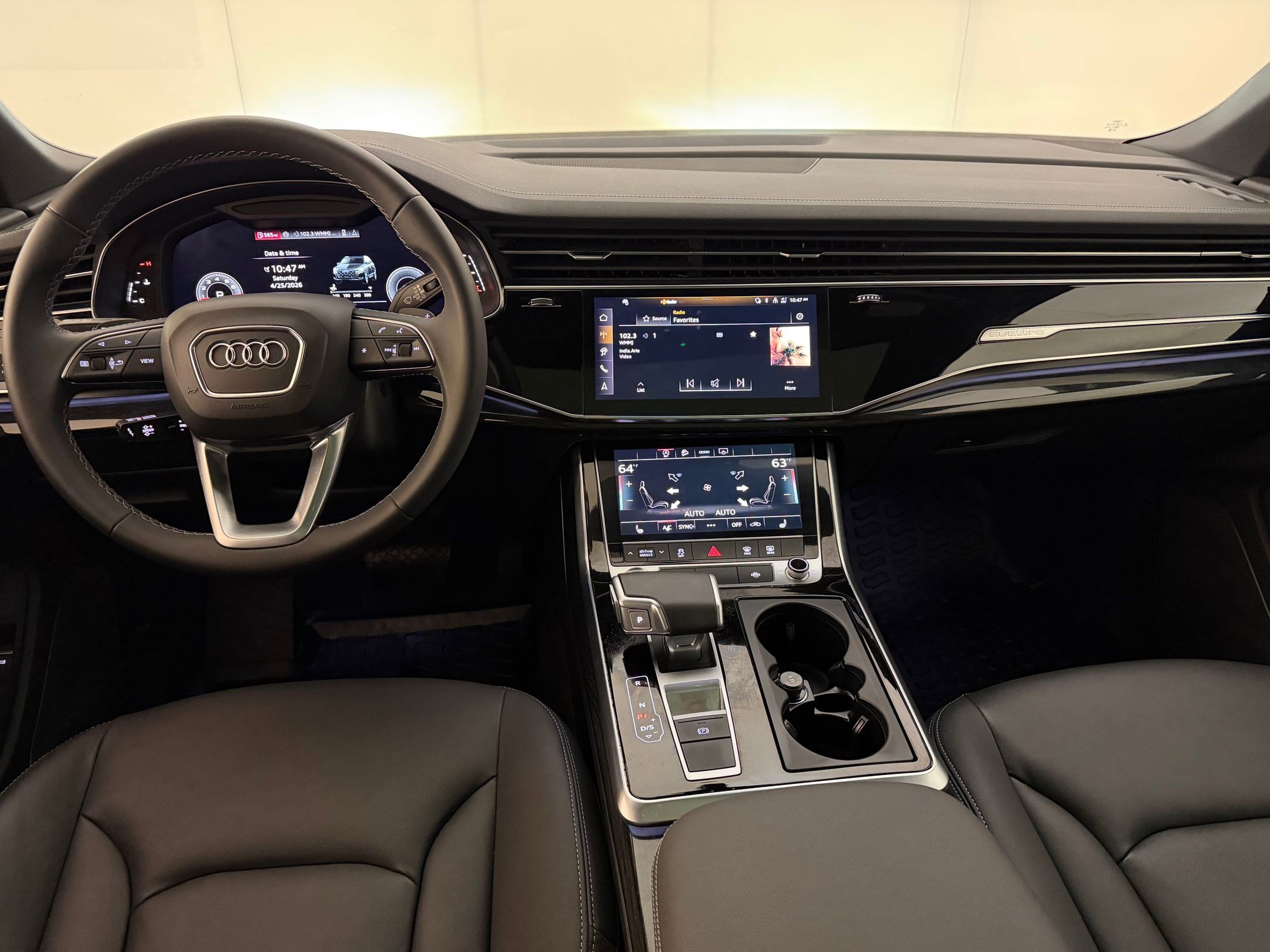 Used 2025 Audi Q7 2.0T Premium w/ Convenience Package AWD/4WD image 17