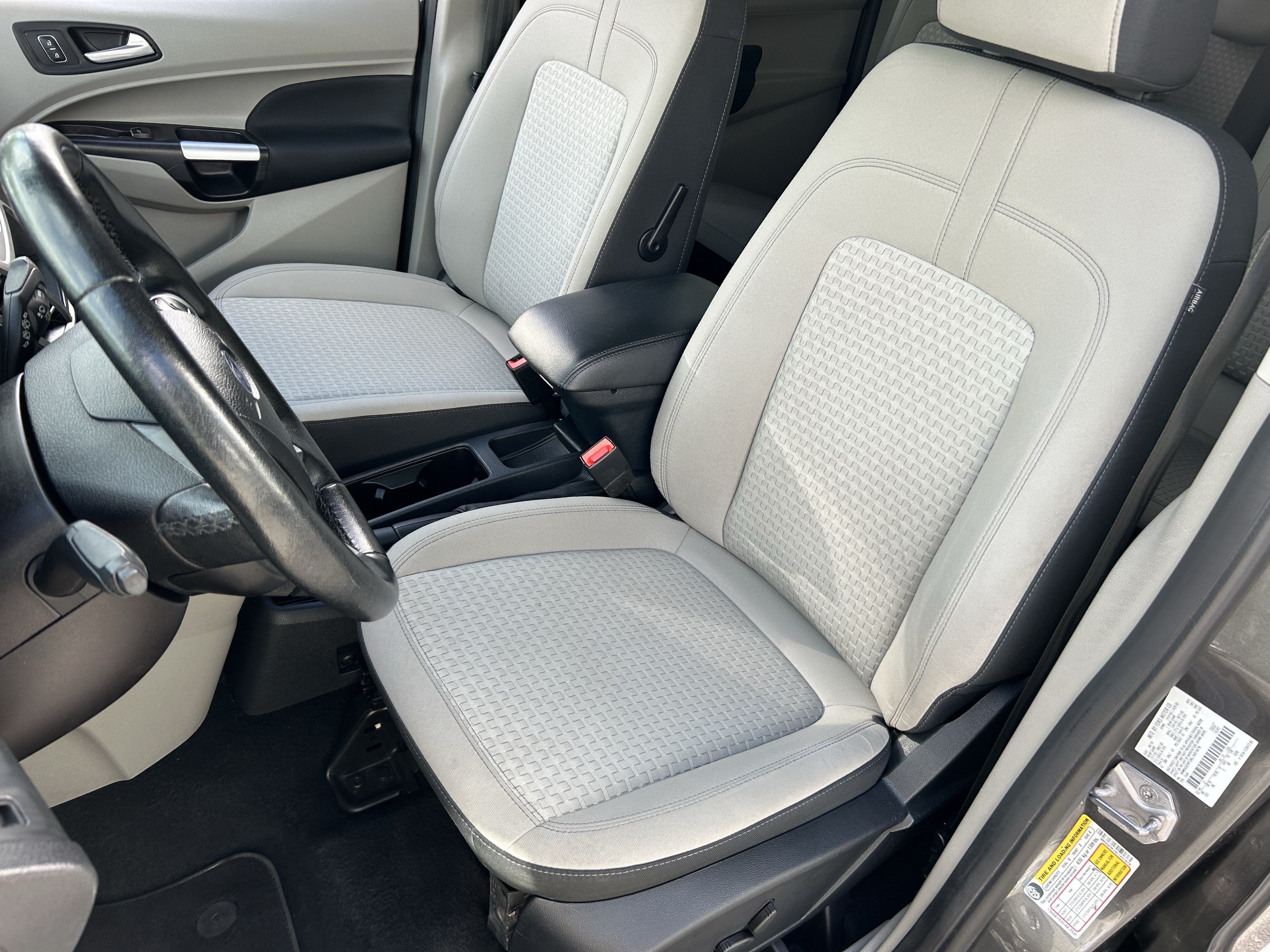 Used 2020 Ford Transit Connect XLT FWD image 19