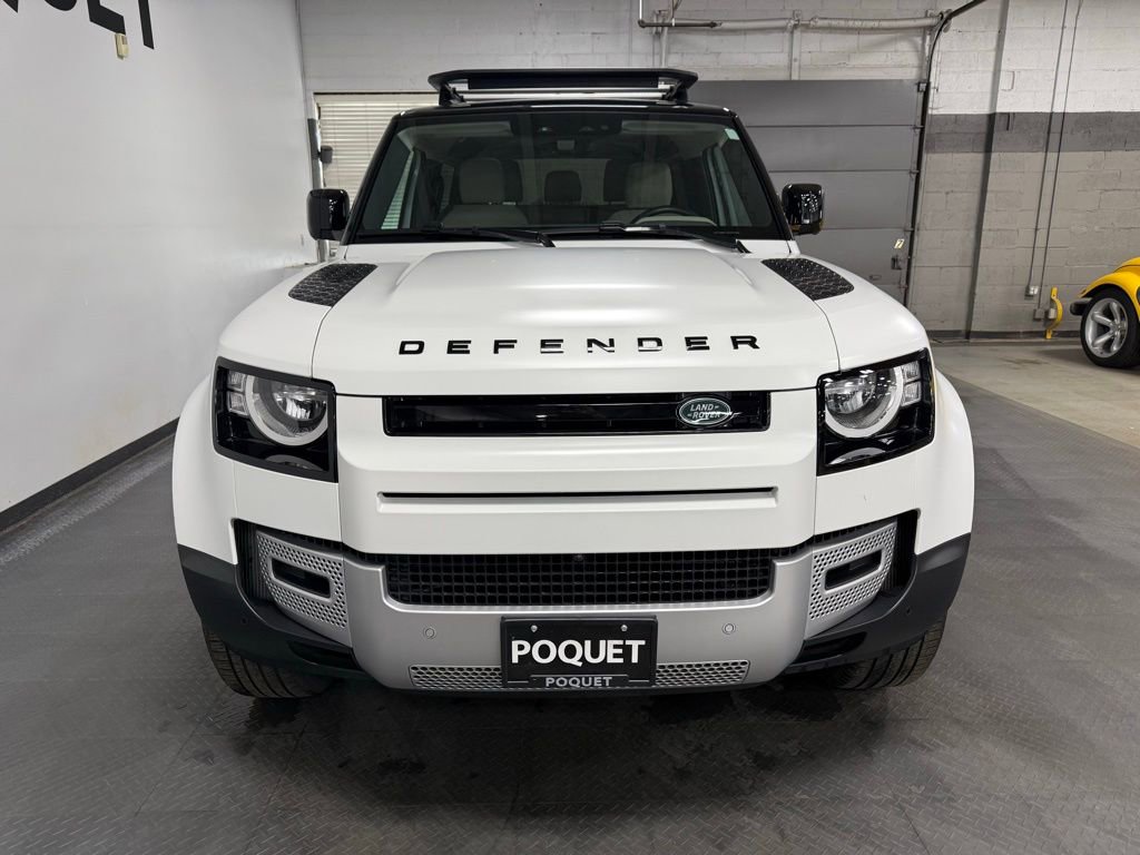 Used 2023 Land Rover Defender 90 S AWD/4WD image 3
