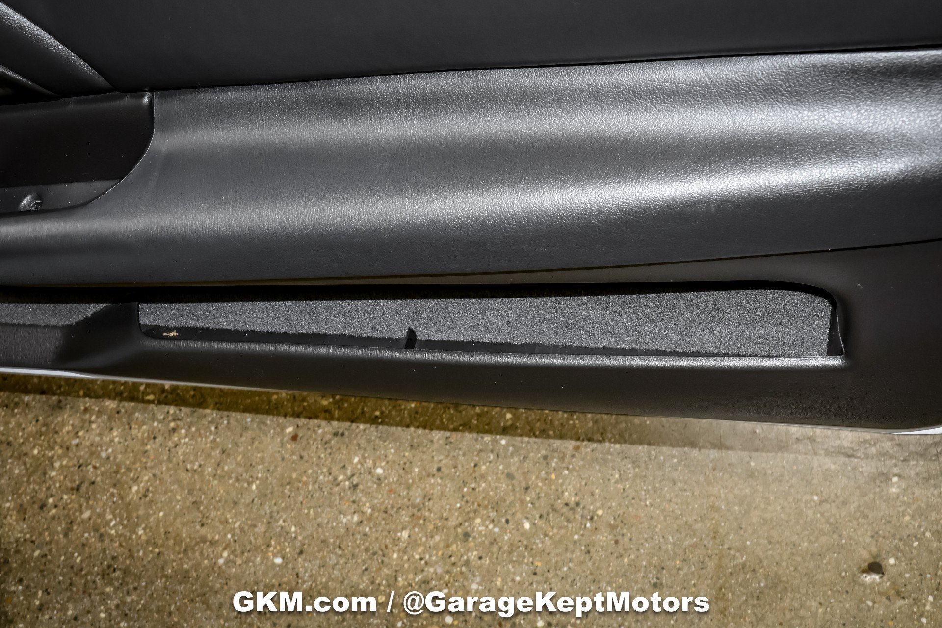 Used 2002 Chevrolet Camaro Z28 RWD image 75