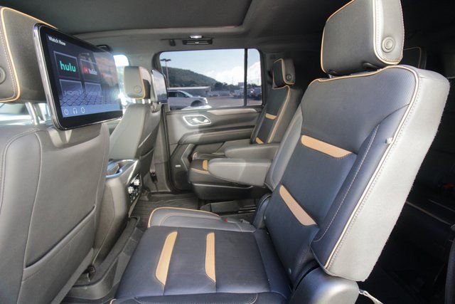 Used 2023 GMC Yukon XL AT4 w/ Technology Package image 35