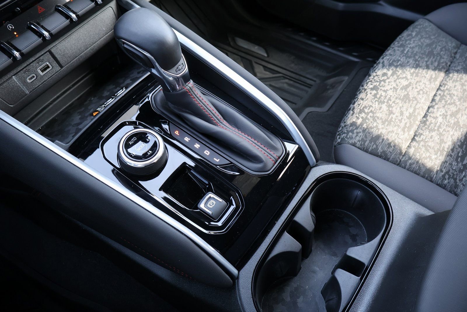 Used 2025 Chevrolet Colorado Z71 image 29