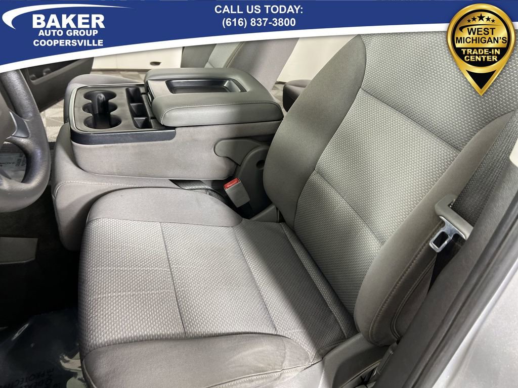 Used 2018 Chevrolet Silverado 1500 Custom w/ Custom Value Package image 18