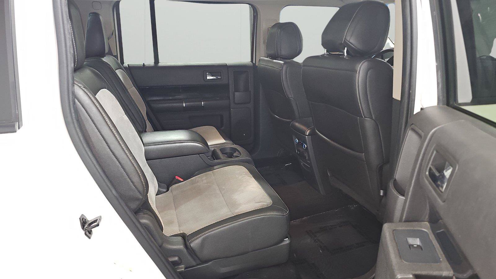 Used 2012 Ford Flex Titanium w/ Trailer Tow Pkg Class III FWD image 13