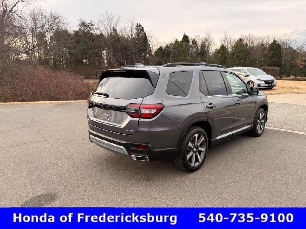 Certified 2025 Honda Pilot Elite image 6