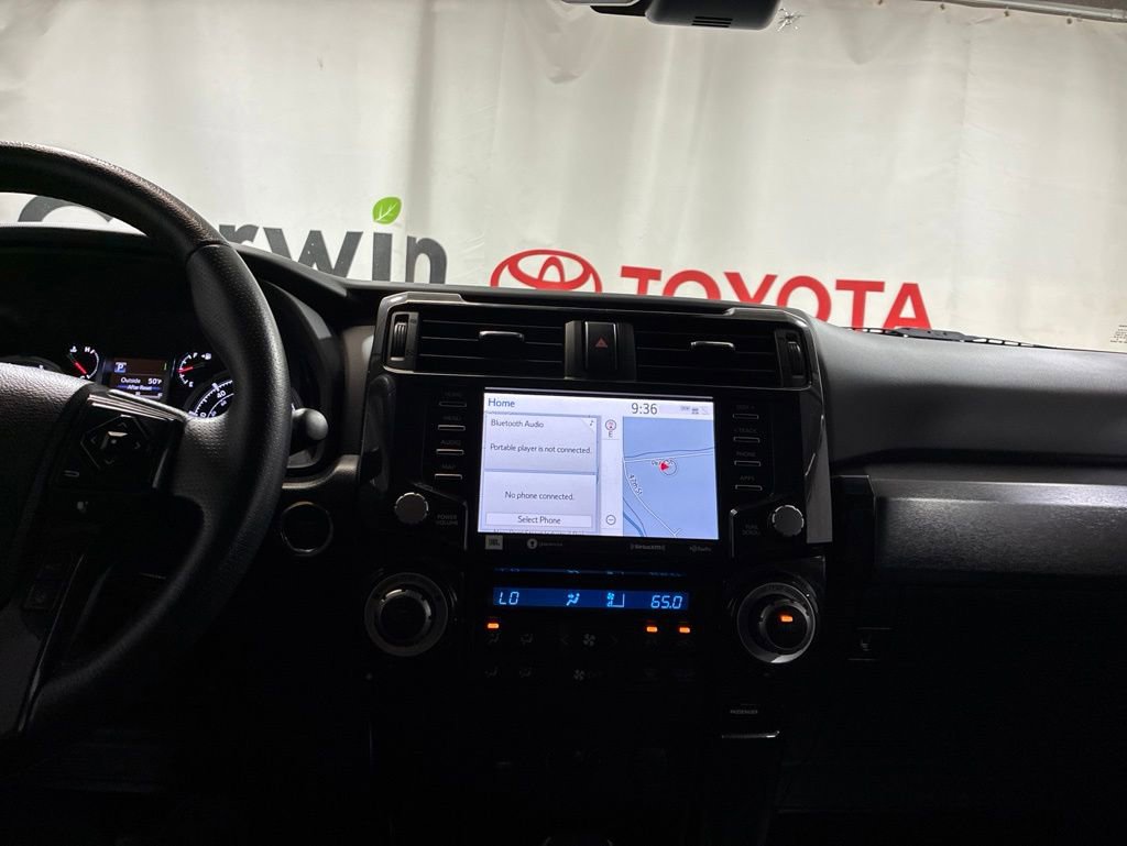 Used 2020 Toyota 4Runner Nightshade AWD/4WD image 31