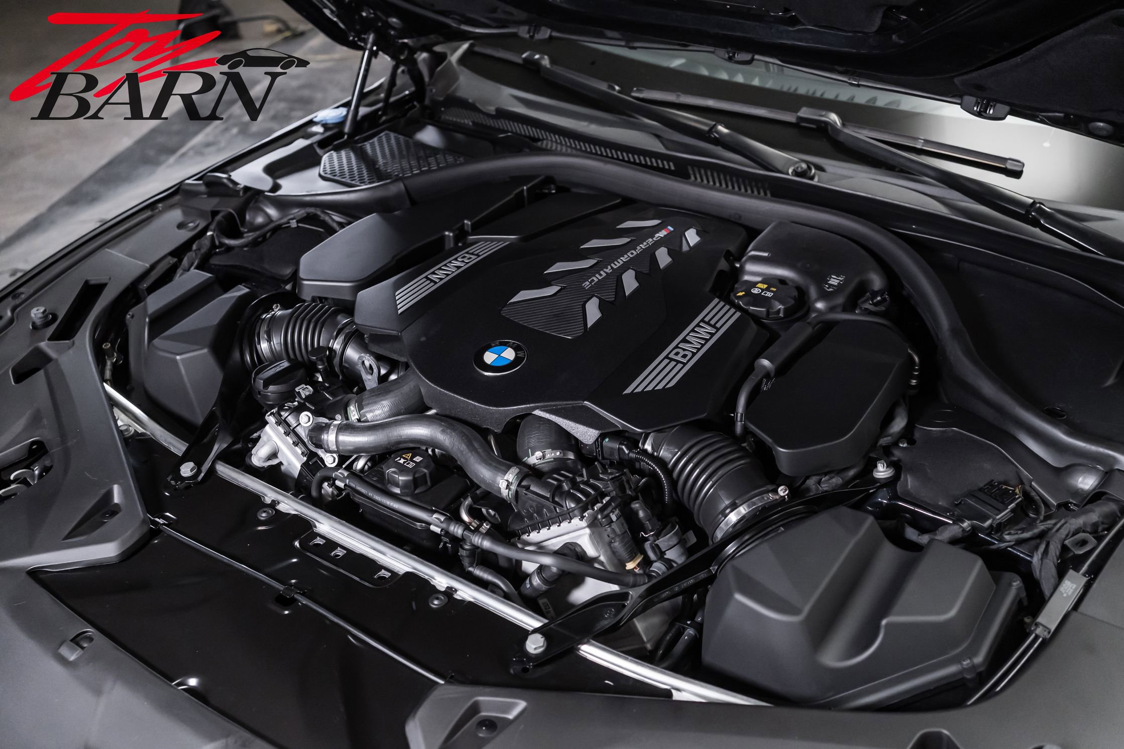 Used 2024 BMW M850i xDrive Convertible w/ M Carbon Exterior Package AWD/4WD image 59