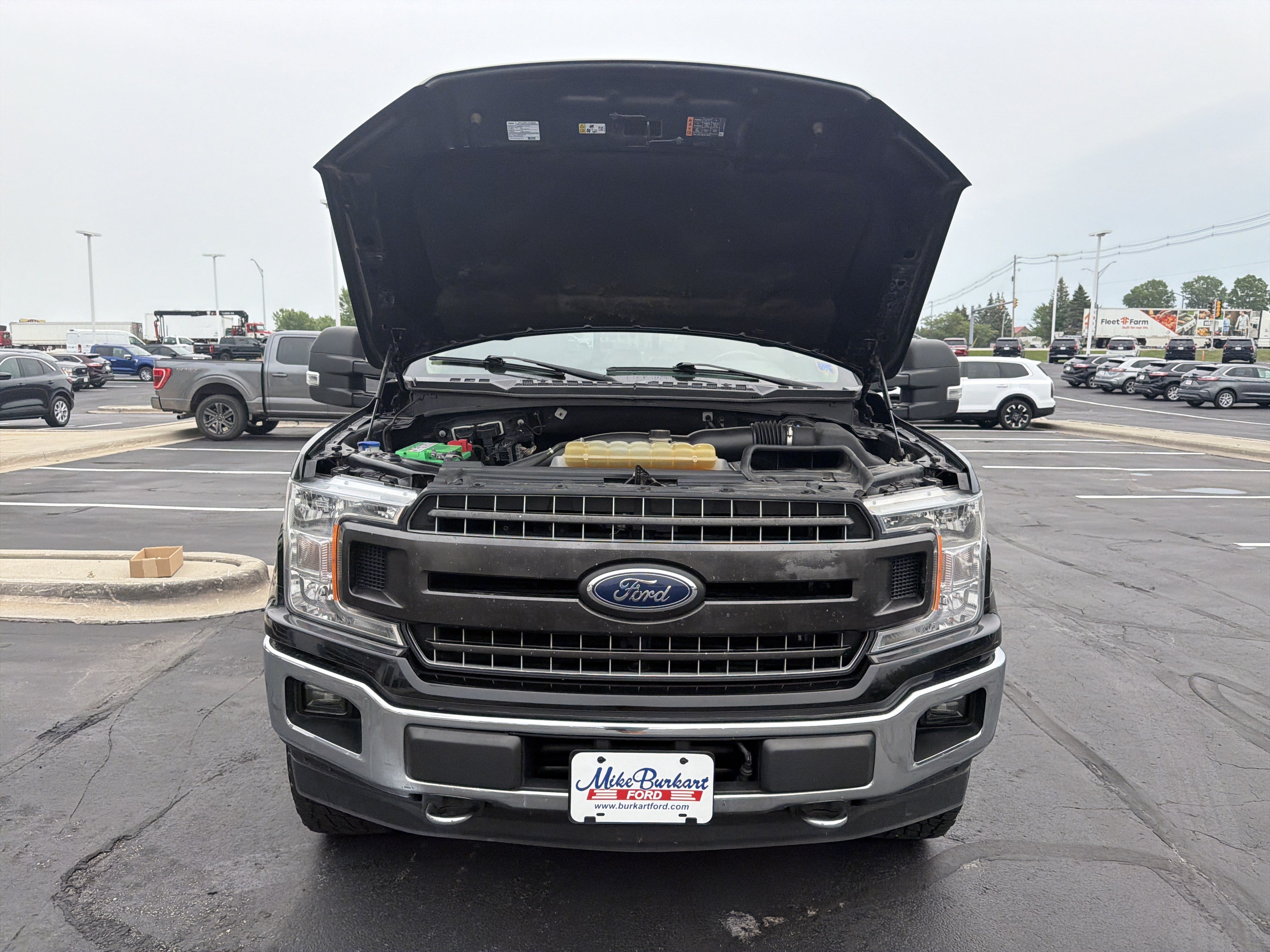 Certified 2018 Ford F150 XLT w/ Equipment Group 302A Luxury AWD/4WD image 47