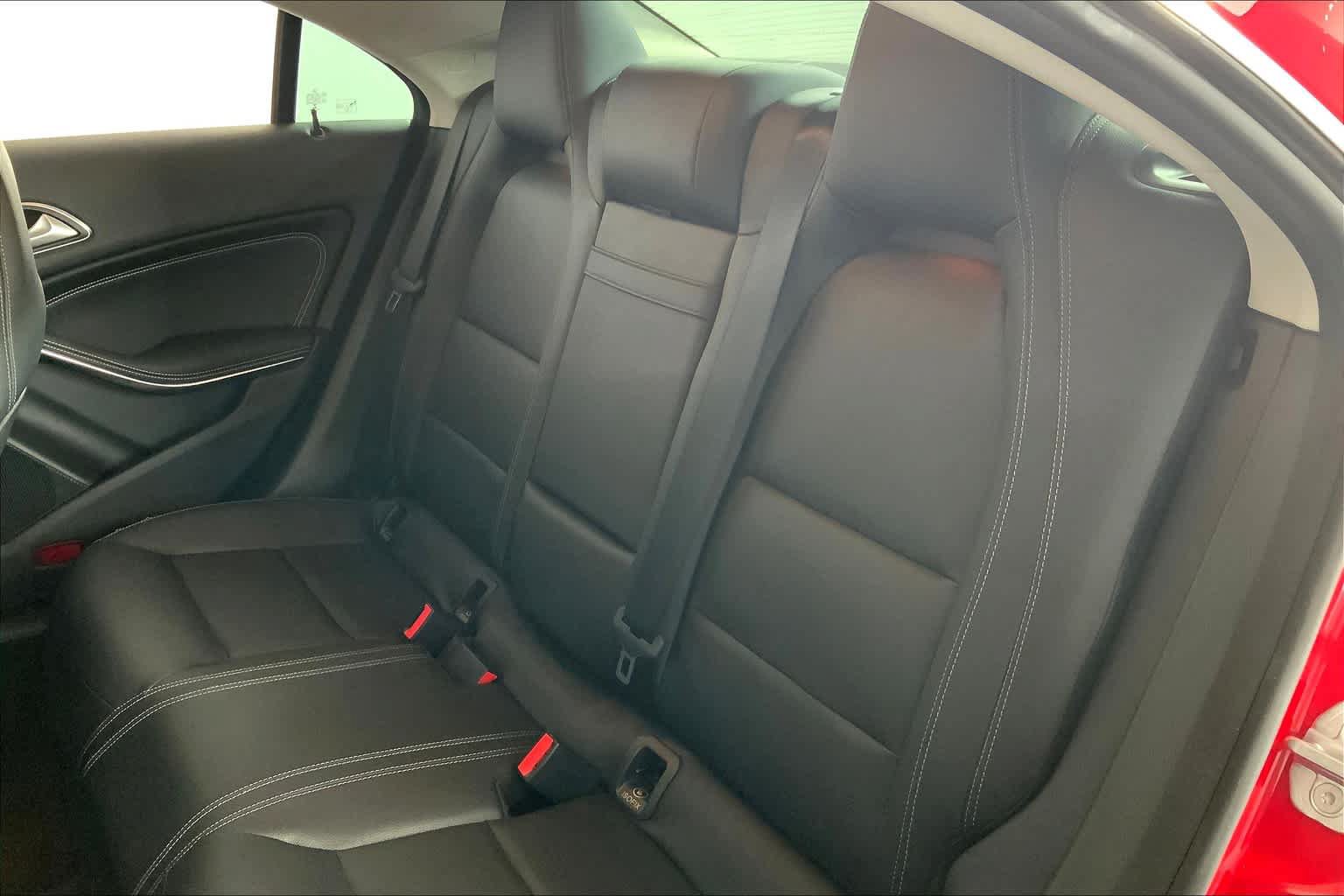 Used 2019 Mercedes-Benz CLA 250 4MATIC image 21