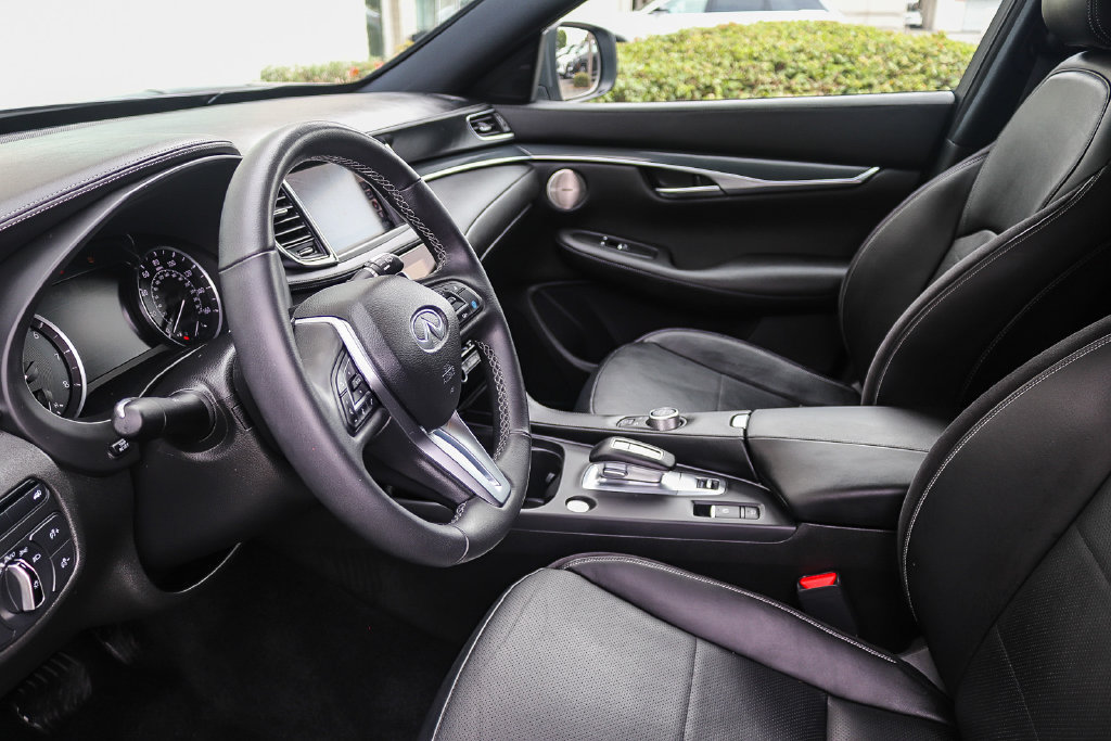 Certified 2023 INFINITI QX50 Sport FWD image 15