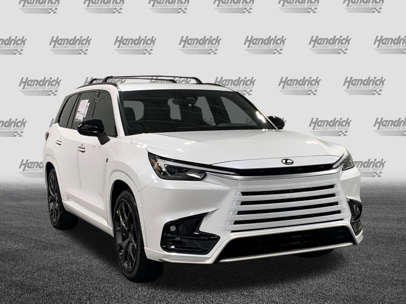 New 2026 Lexus TX 500h AWD image 2