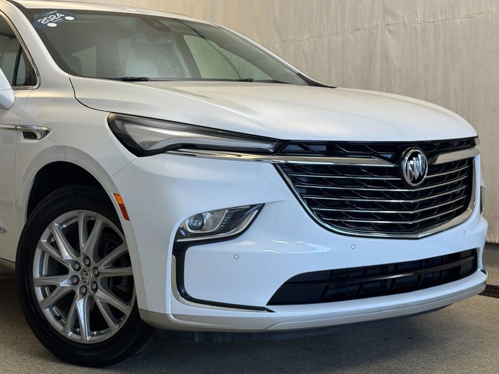 Certified 2024 Buick Enclave Essence w/ Experience Buick Package image 2