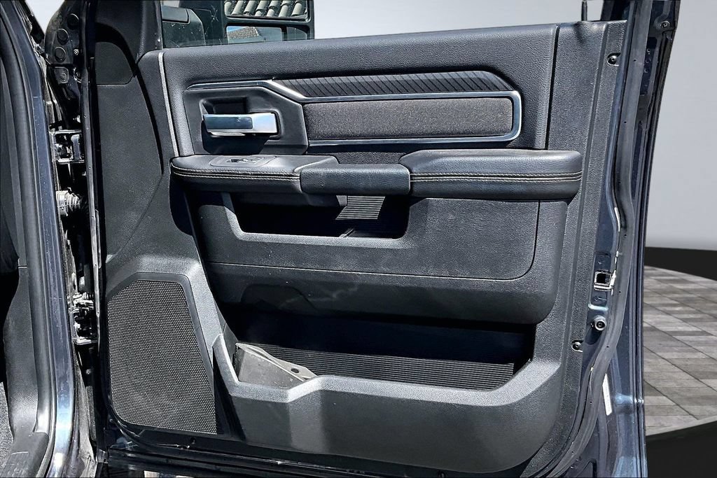 Certified 2025 RAM 2500 Big Horn AWD/4WD image 15
