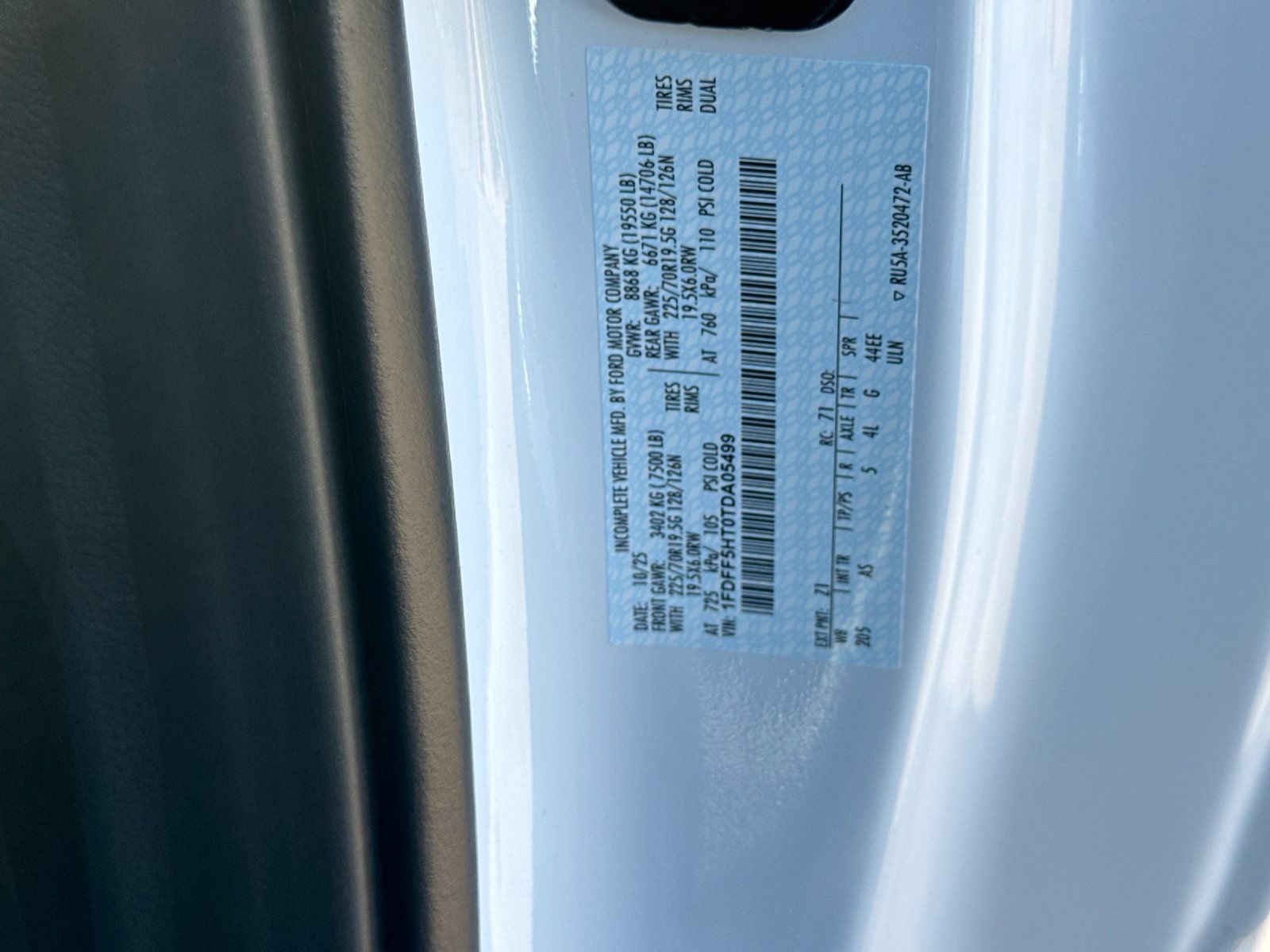 New 2026 Ford F550 4x4 Regular Cab Super Duty image 31