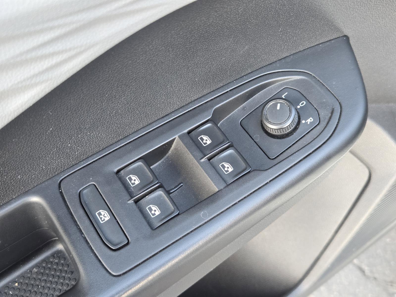 Used 2022 Volkswagen Taos S FWD image 20