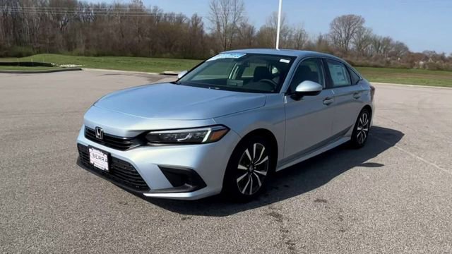 Used 2023 Honda Civic EX image 4