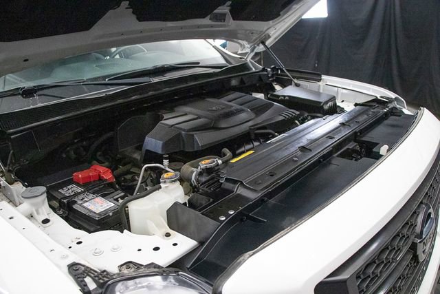 Used 2021 Nissan Titan SV w/ Accessory Utility Package image 27
