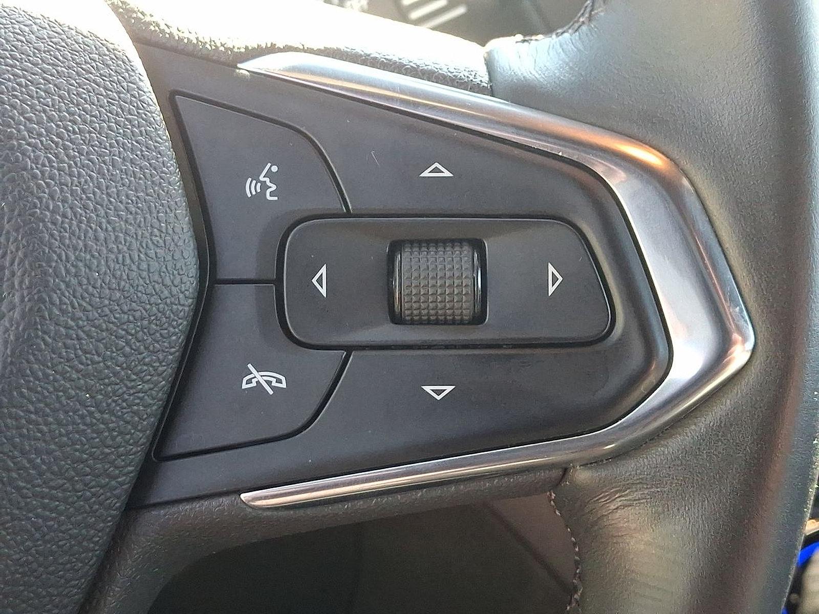 Certified 2023 Chevrolet TrailBlazer ACTIV AWD/4WD image 18