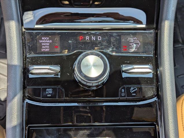 Used 2024 Jeep Grand Cherokee Summit w/ Adv Protech Group IV AWD/4WD image 12