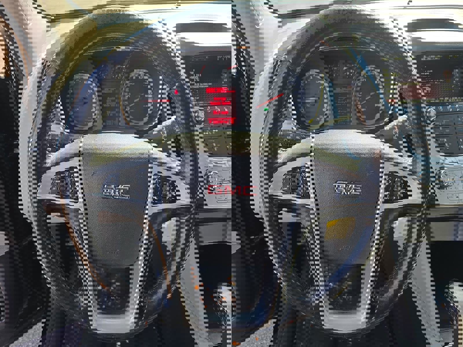 Used 2013 GMC Terrain SLT image 18