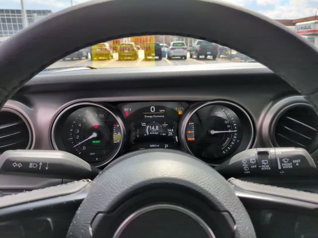 Used 2023 Jeep Wrangler Unlimited w/ Cold Weather Group image 23