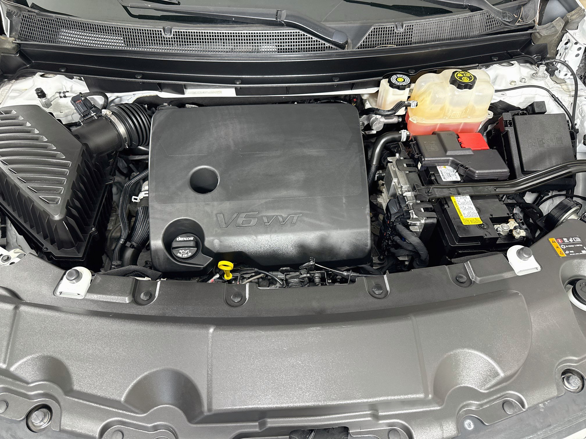 Used 2023 Chevrolet Traverse LT FWD image 31