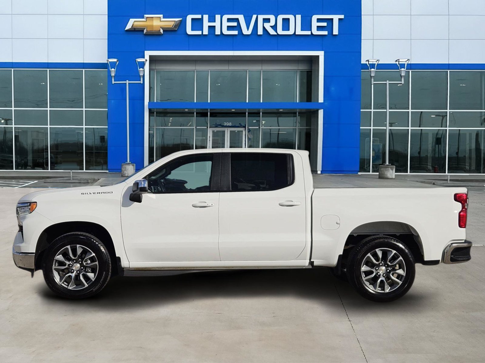 New 2026 Chevrolet Silverado 1500 LT w/ Convenience Package II RWD image 3
