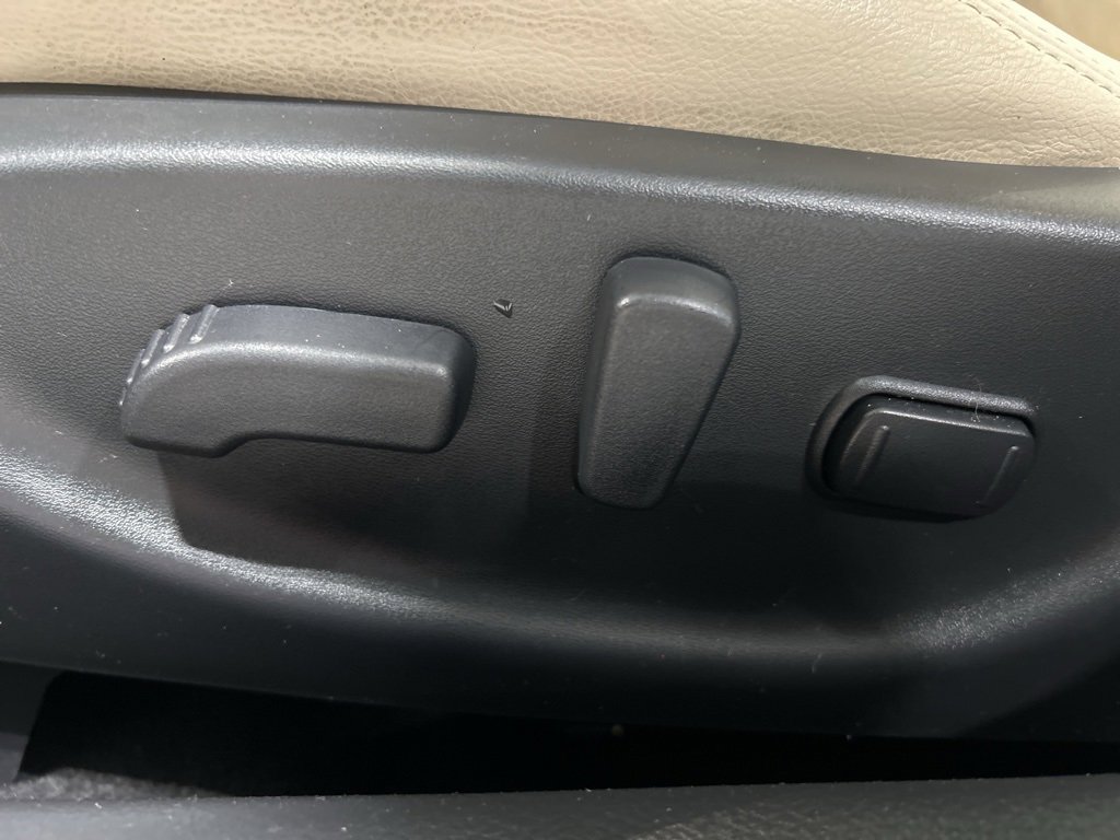 Used 2016 Nissan Maxima 3.5 SL image 31