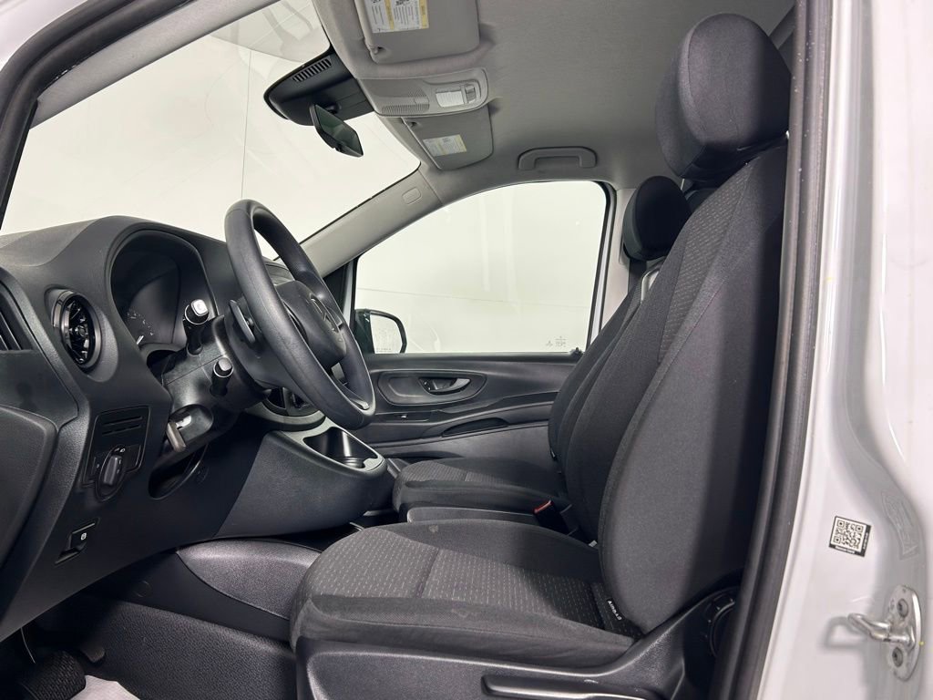 Used 2022 Mercedes-Benz Metris image 25