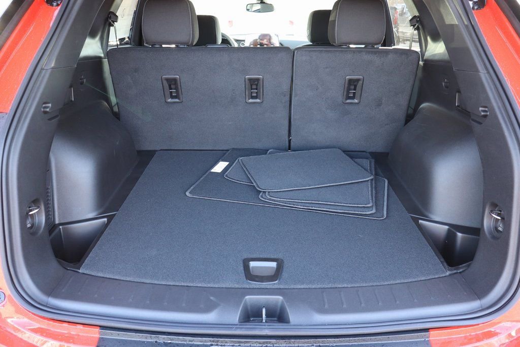 New 2026 Chevrolet Blazer LT w/ Convenience Package image 23