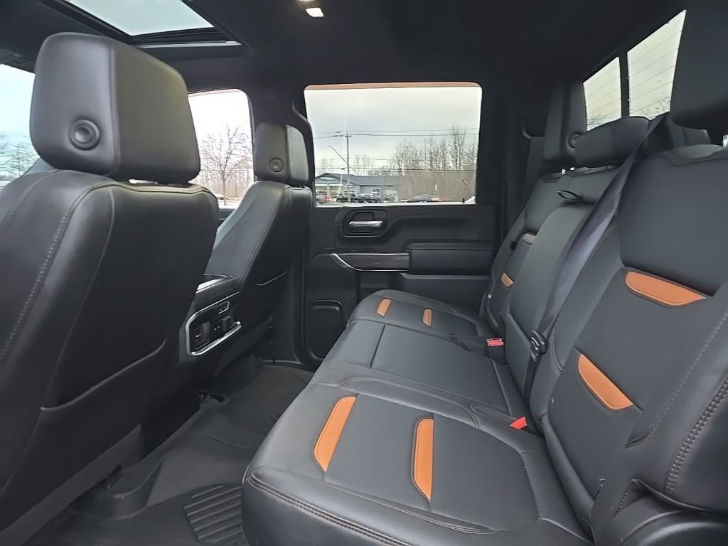 Used 2020 GMC Sierra 2500 AT4 w/ AT4 Premium Package image 16
